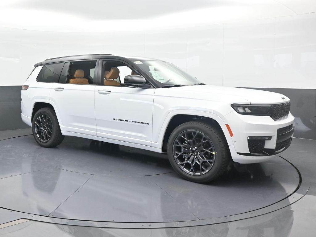 new 2025 Jeep Grand Cherokee L car