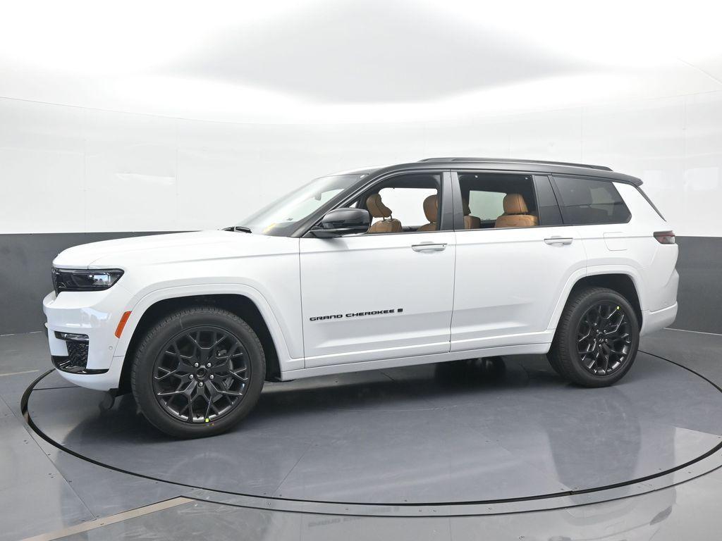 new 2025 Jeep Grand Cherokee L car