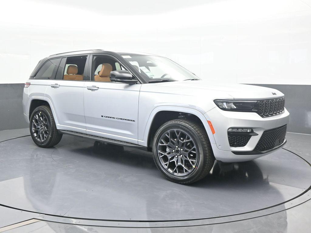 new 2025 Jeep Grand Cherokee car