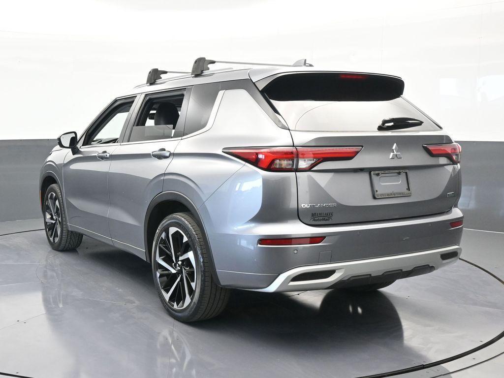 used 2022 Mitsubishi Outlander car, priced at $22,990