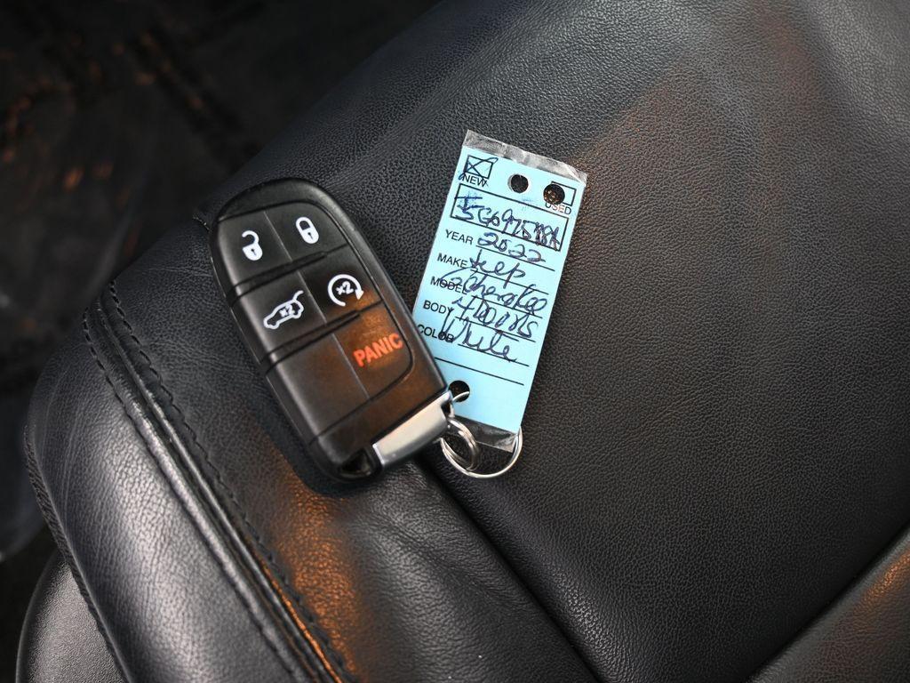 used 2022 Jeep Grand Cherokee WK car, priced at $25,991