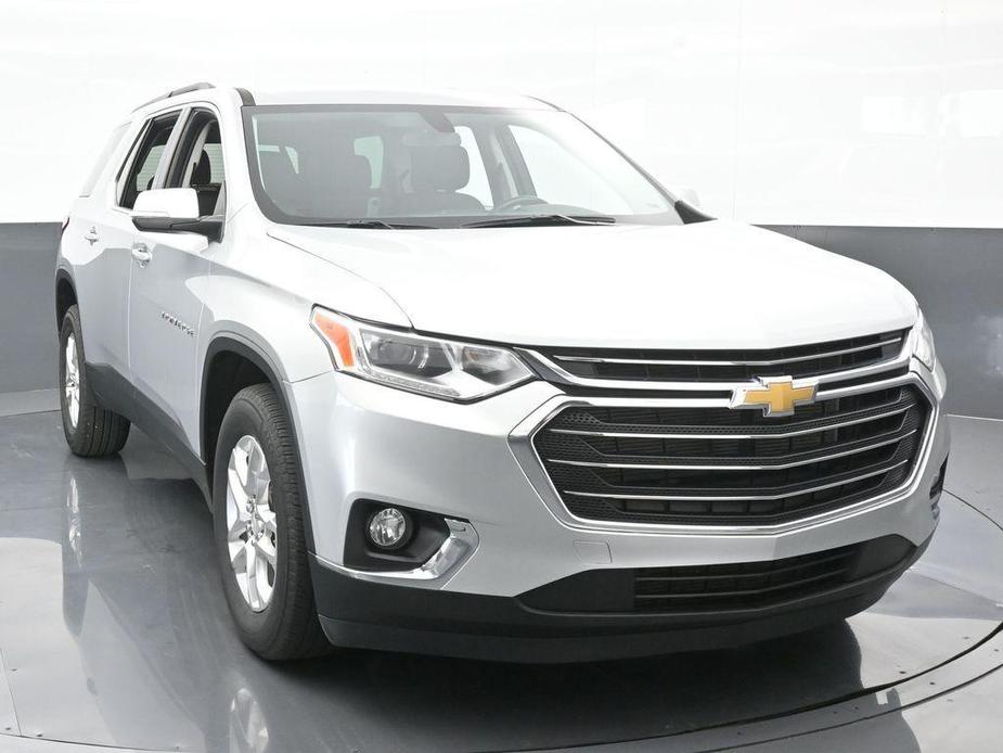 used 2021 Chevrolet Traverse car, priced at $23,750