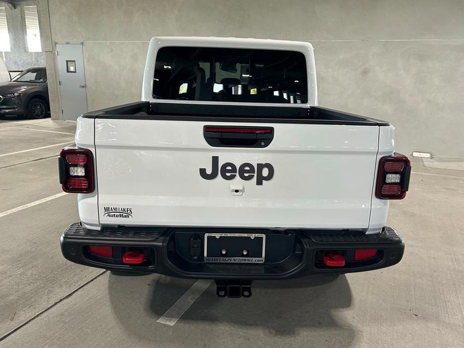 new 2024 Jeep Gladiator car, priced at $57,386