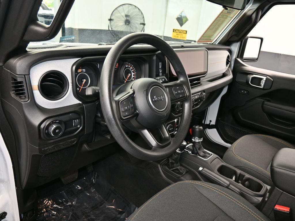 used 2025 Jeep Wrangler car, priced at $32,489
