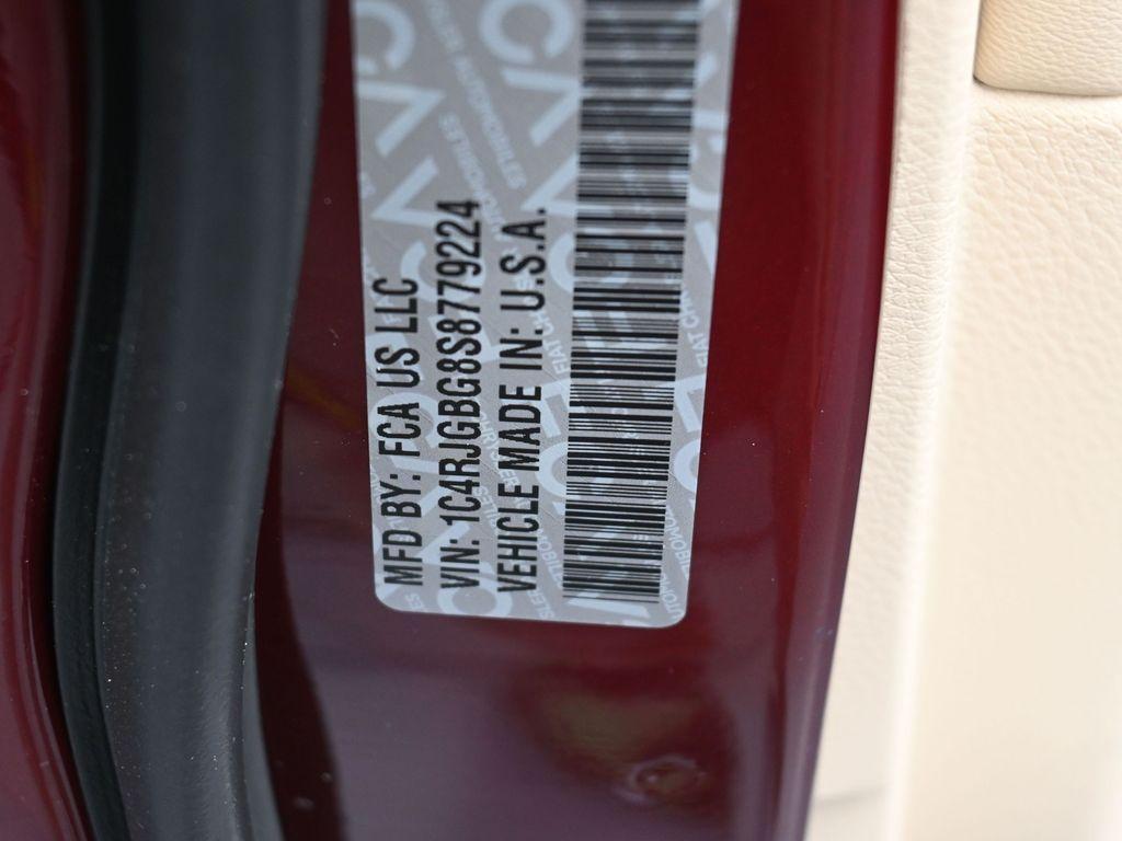 new 2025 Jeep Grand Cherokee car