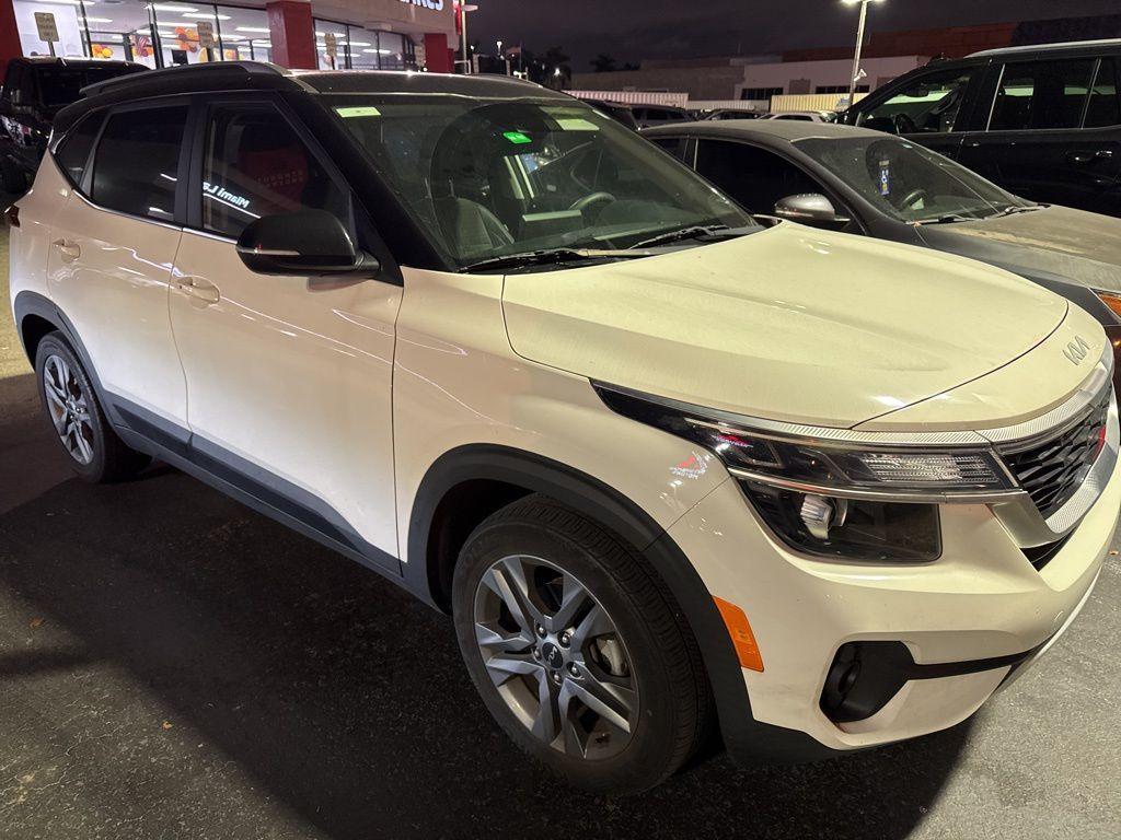 used 2022 Kia Seltos car, priced at $18,700