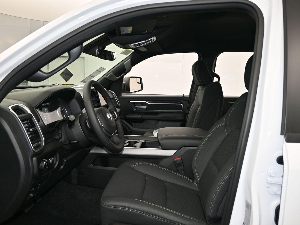 new 2025 Ram 1500 car