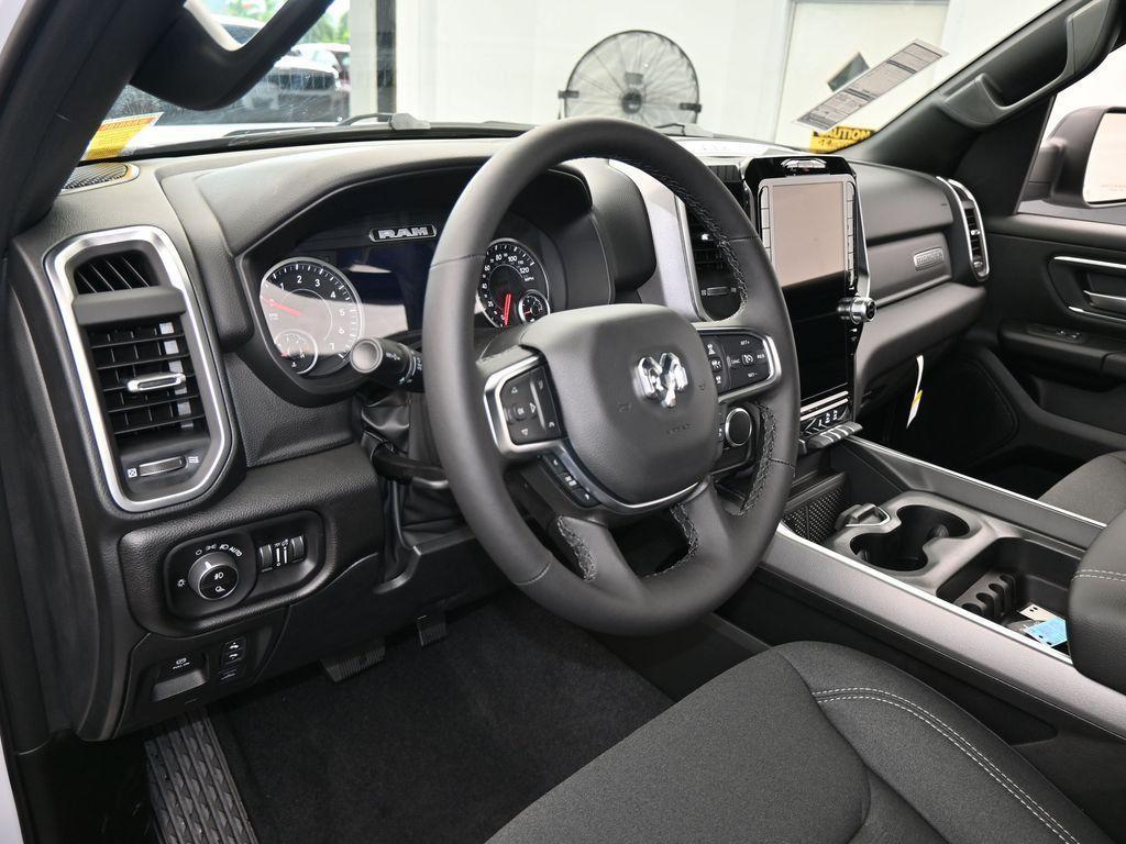 new 2025 Ram 1500 car
