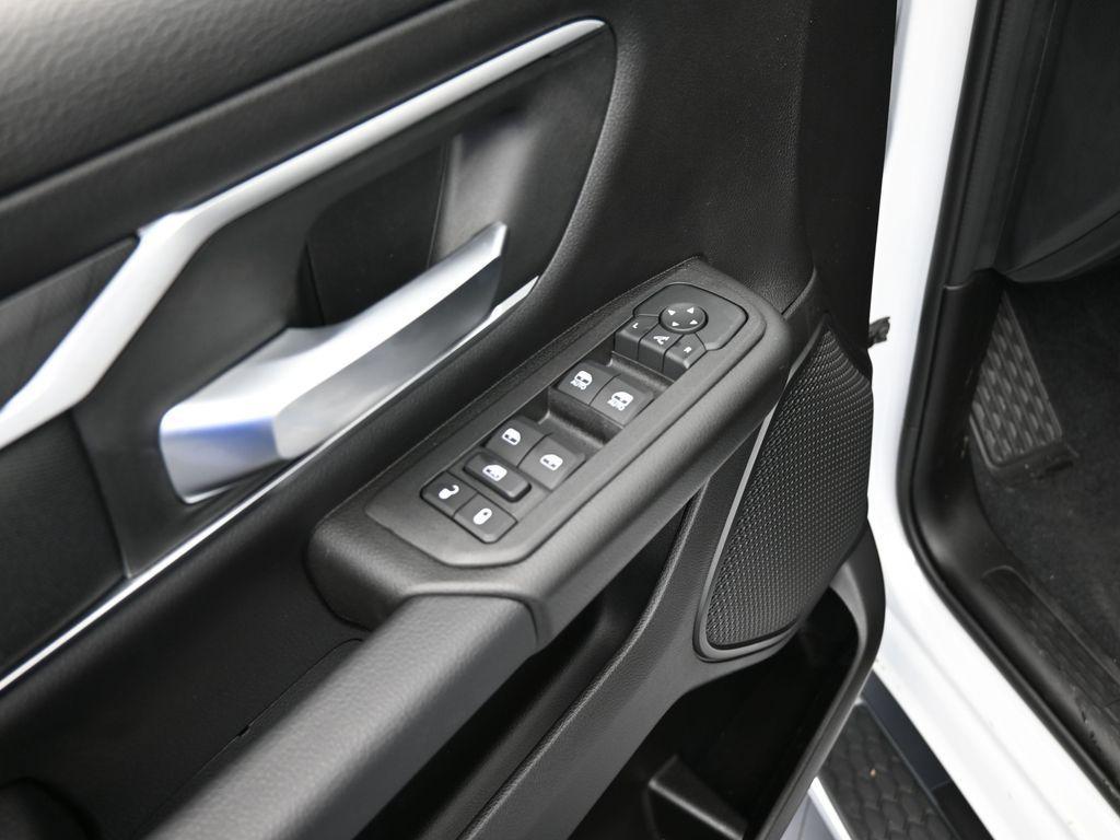 new 2025 Ram 1500 car