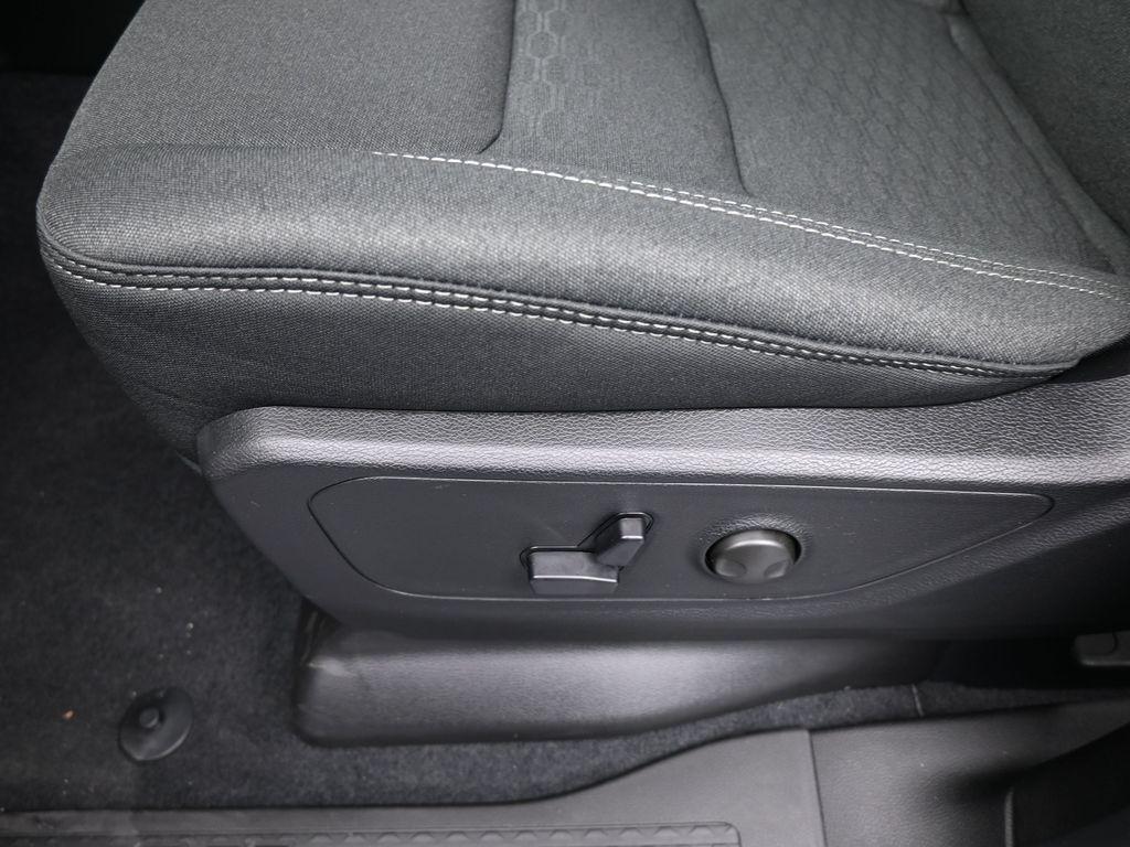 new 2025 Ram 1500 car