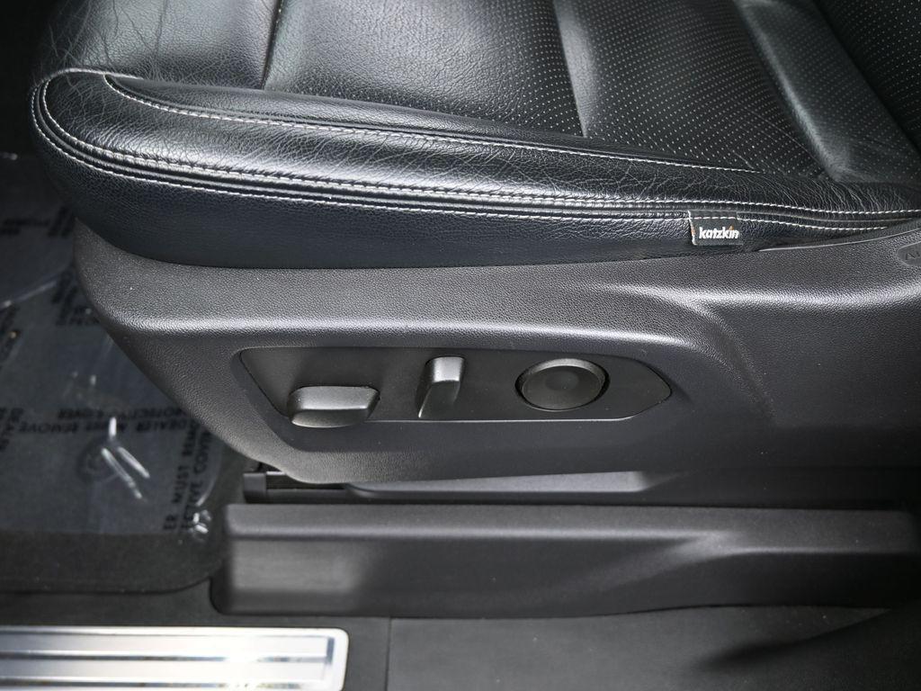 used 2023 Chevrolet Silverado 1500 car, priced at $37,233