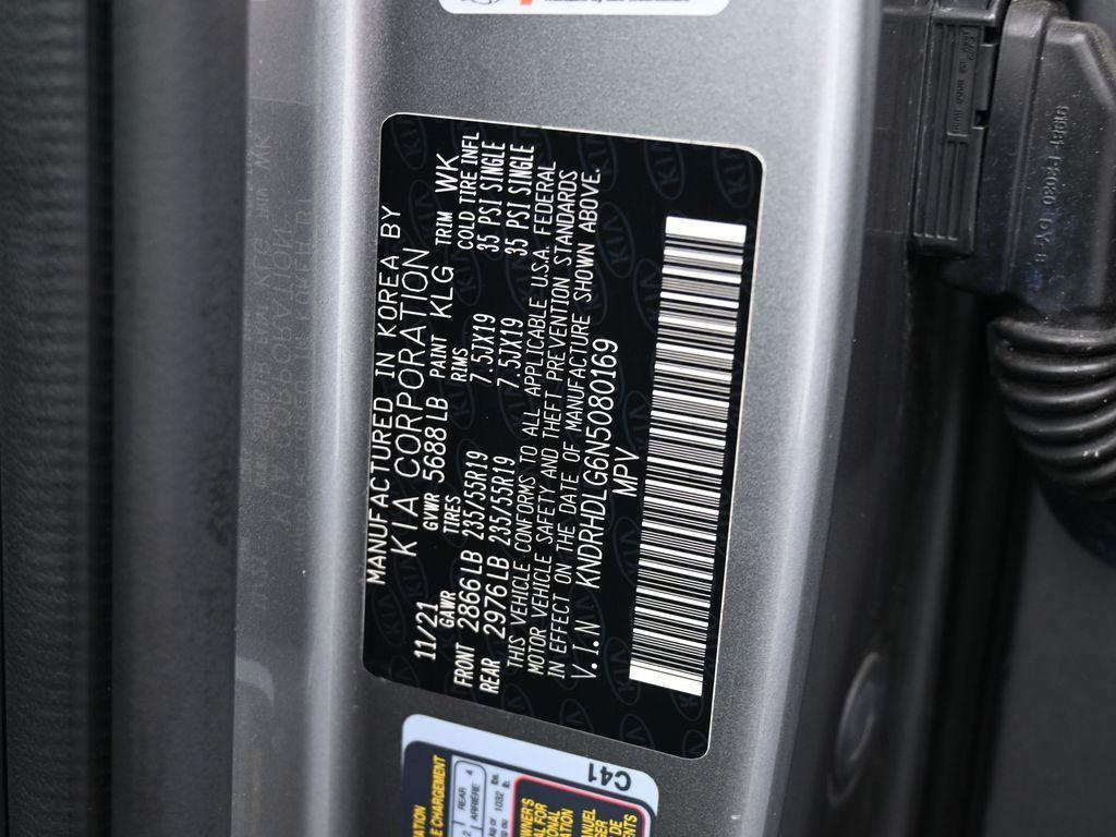 used 2022 Kia Sorento Hybrid car, priced at $28,660