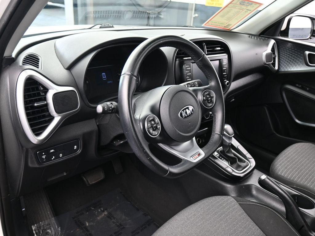 used 2021 Kia Soul car, priced at $16,042