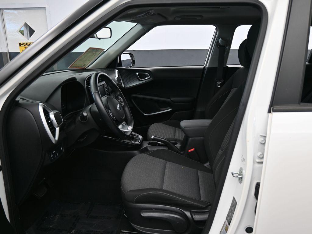 used 2021 Kia Soul car, priced at $16,042