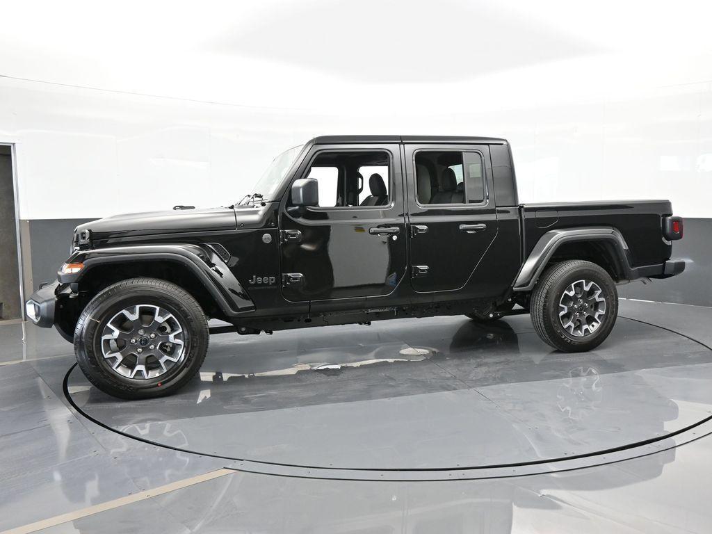 new 2024 Jeep Gladiator car, priced at $42,294