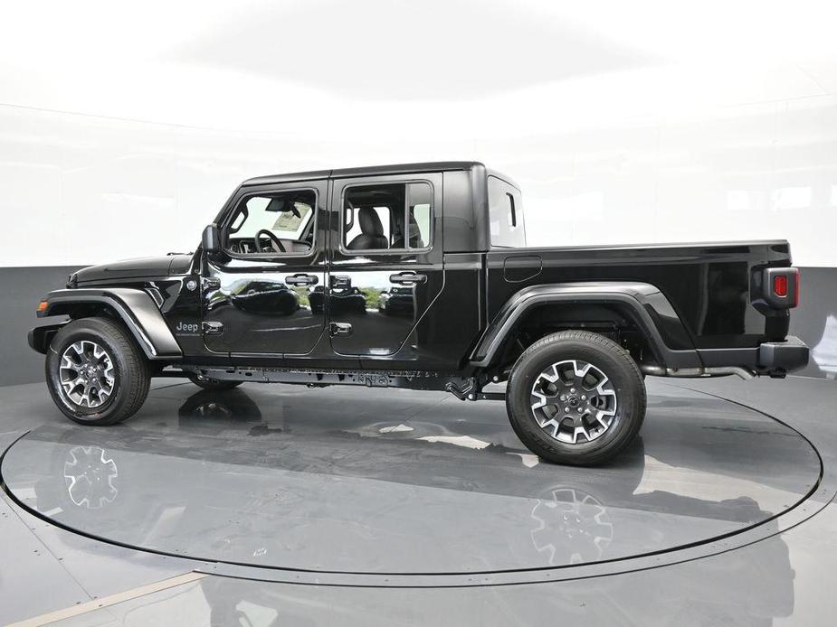 new 2024 Jeep Gladiator car, priced at $44,737