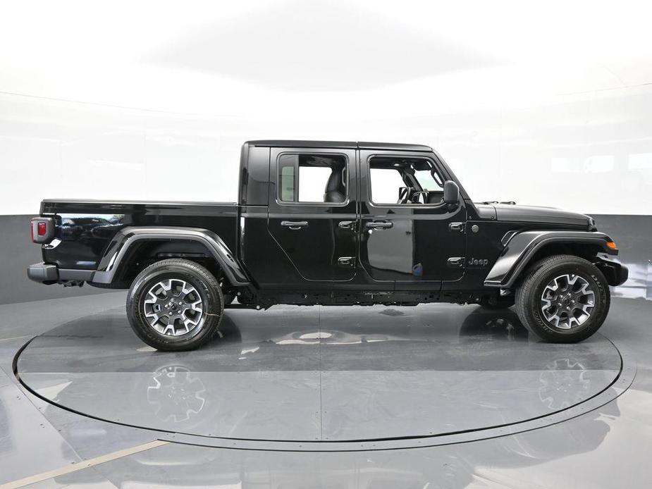 new 2024 Jeep Gladiator car, priced at $44,737