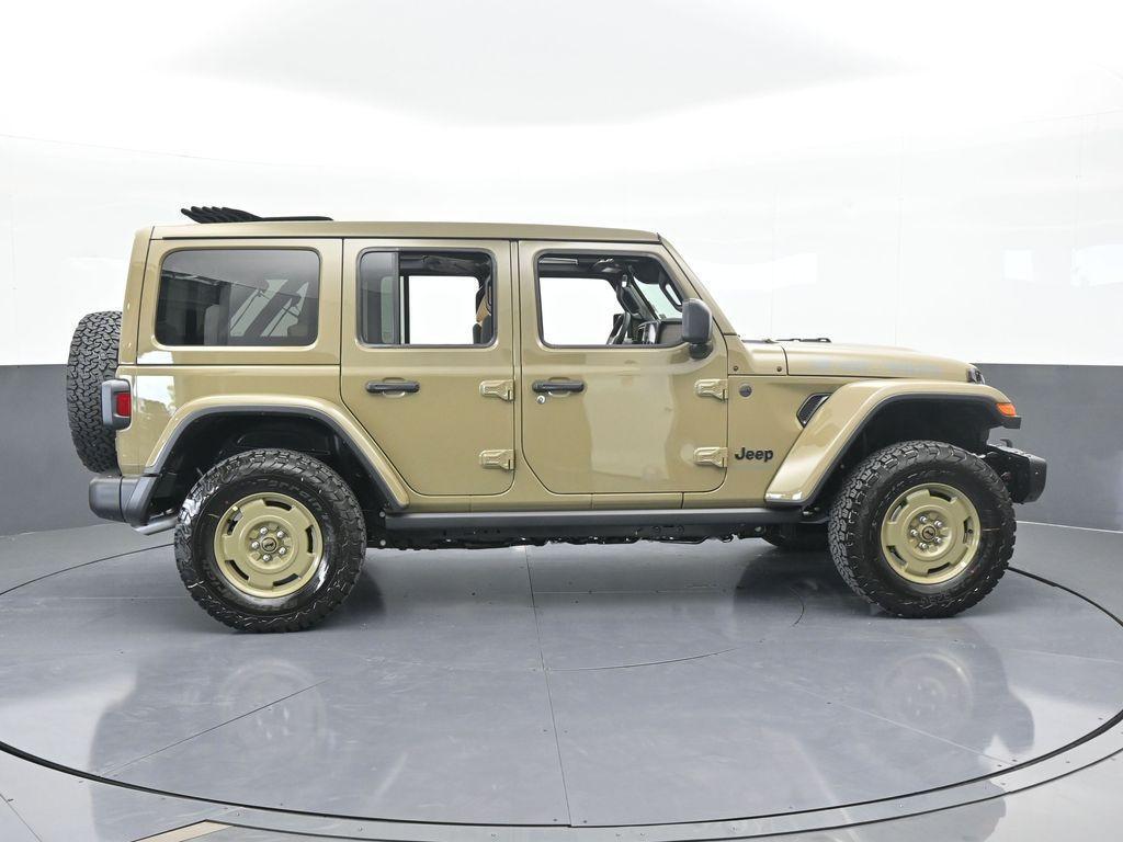 new 2025 Jeep Wrangler 4xe car