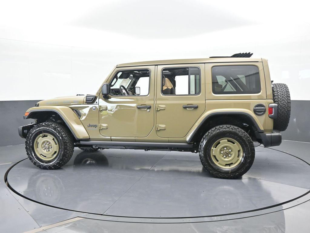 new 2025 Jeep Wrangler 4xe car