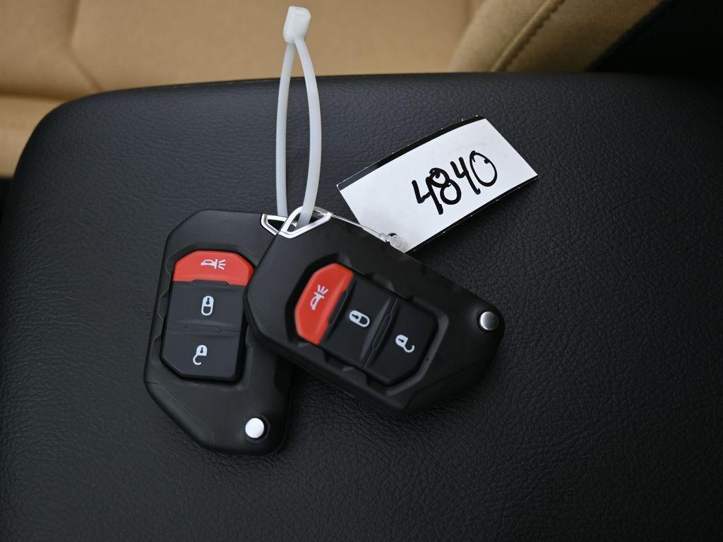 new 2025 Jeep Wrangler 4xe car