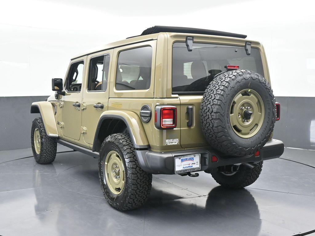 new 2025 Jeep Wrangler 4xe car