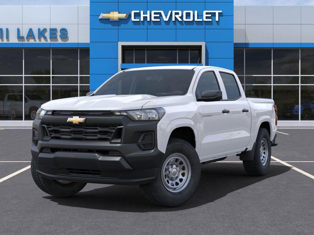 new 2025 Chevrolet Colorado car, priced at $27,995