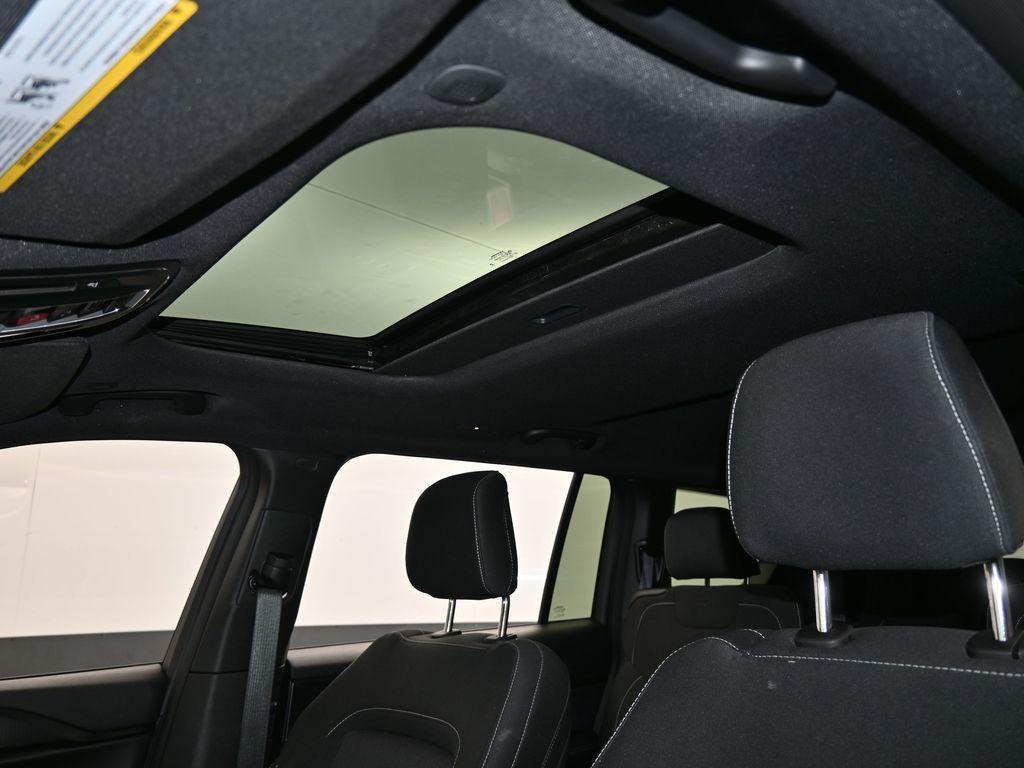 used 2024 Jeep Grand Cherokee L car, priced at $32,996