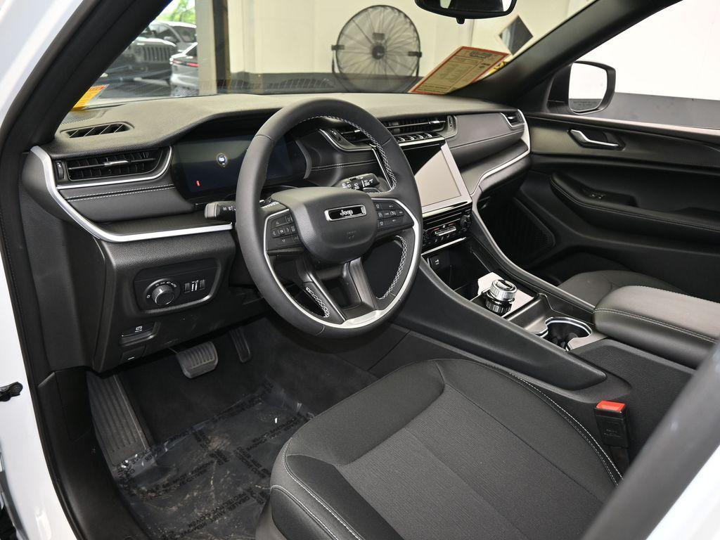 used 2024 Jeep Grand Cherokee L car, priced at $32,996