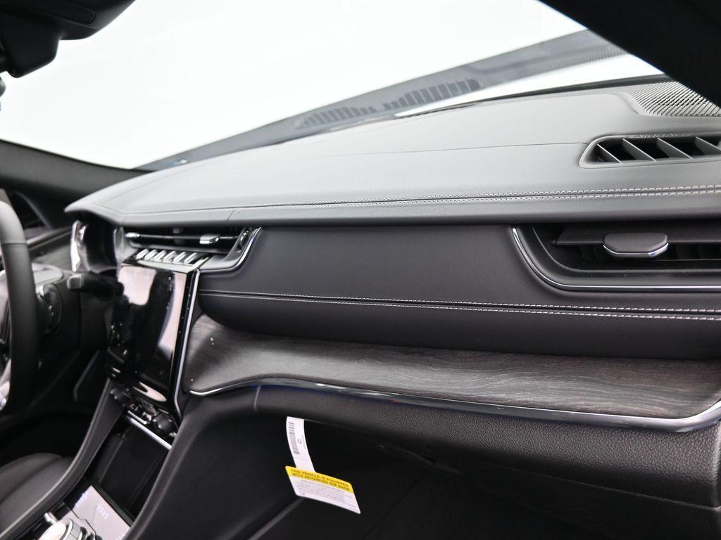 used 2024 Jeep Grand Cherokee car, priced at $45,888