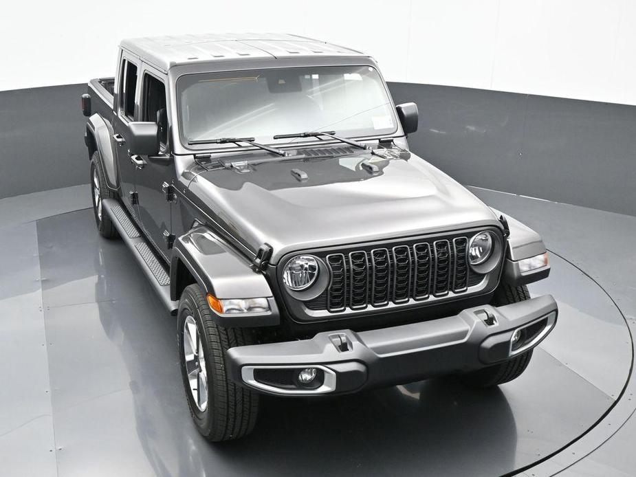 new 2024 Jeep Gladiator car, priced at $44,944