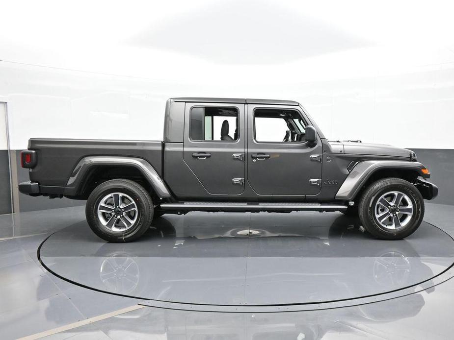 new 2024 Jeep Gladiator car, priced at $44,944