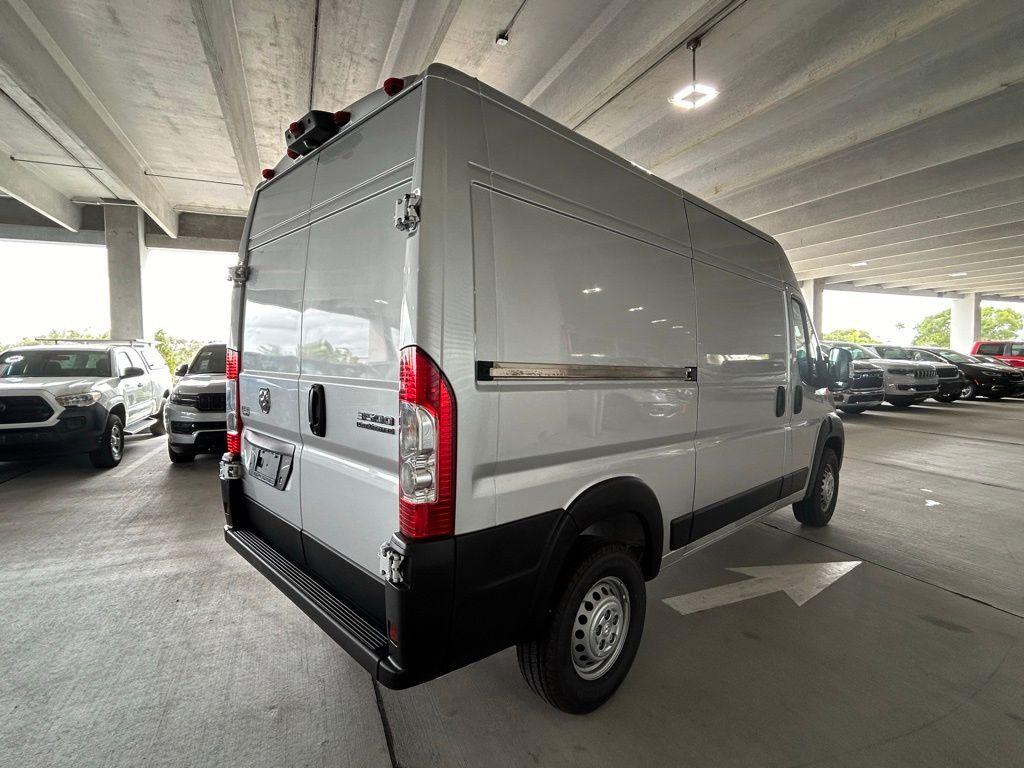 new 2025 Ram ProMaster 3500 car, priced at $51,525