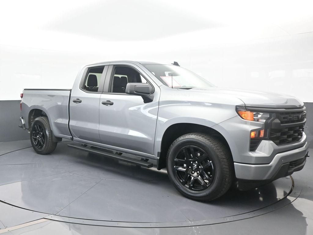 used 2025 Chevrolet Silverado 1500 car, priced at $34,995