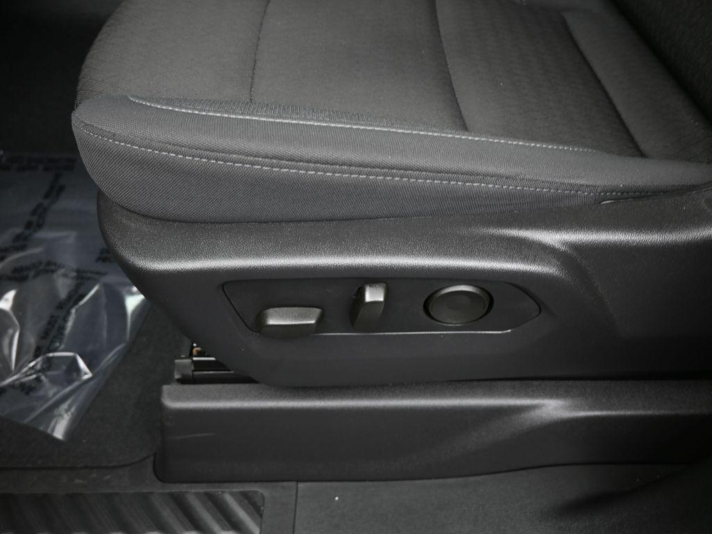 used 2025 Chevrolet Silverado 1500 car, priced at $34,995