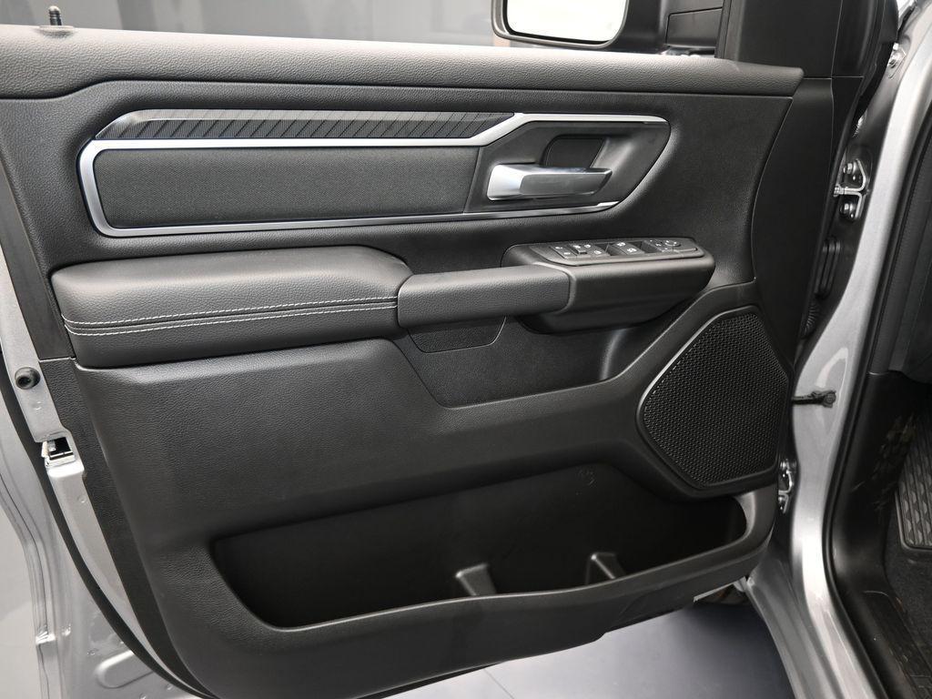 new 2025 Ram 1500 car