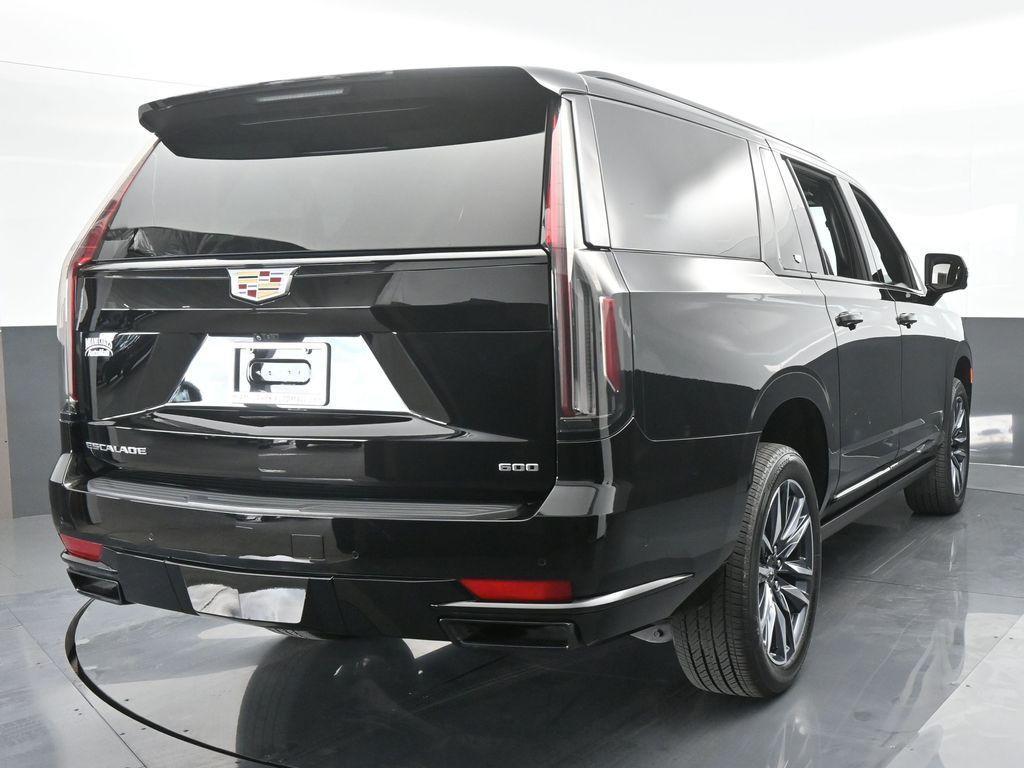 used 2023 Cadillac Escalade ESV car, priced at $92,990