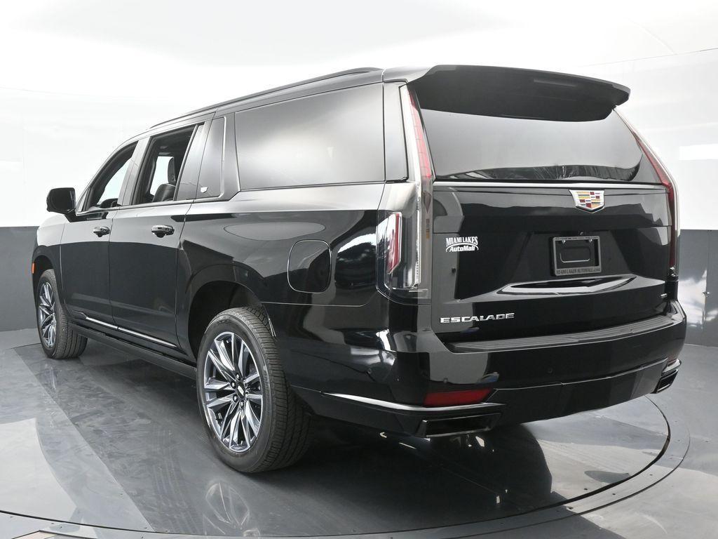 used 2023 Cadillac Escalade ESV car, priced at $92,990