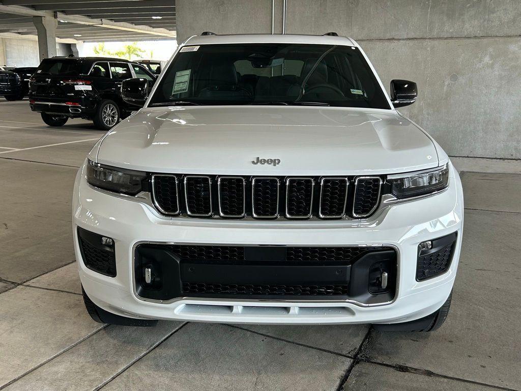 new 2024 Jeep Grand Cherokee L car, priced at $51,174