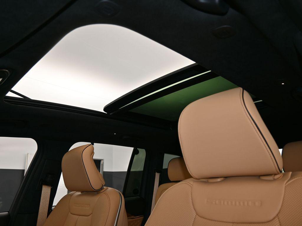 new 2025 Jeep Grand Cherokee car, priced at $60,874