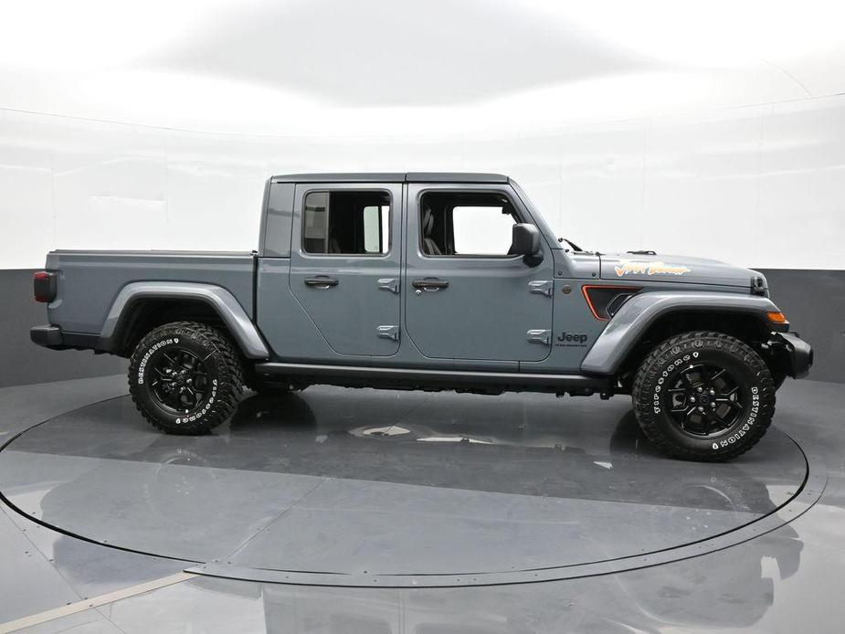 new 2024 Jeep Gladiator car, priced at $52,730