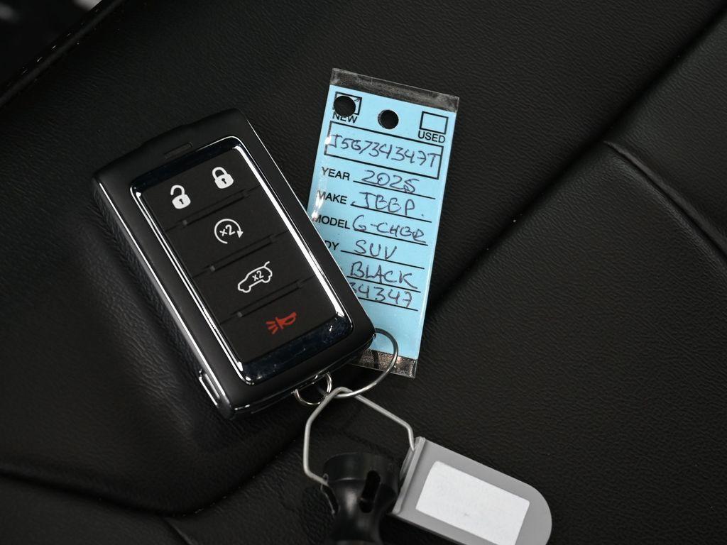 new 2025 Jeep Grand Cherokee L car