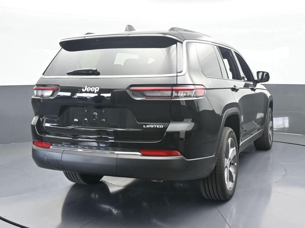 new 2025 Jeep Grand Cherokee L car