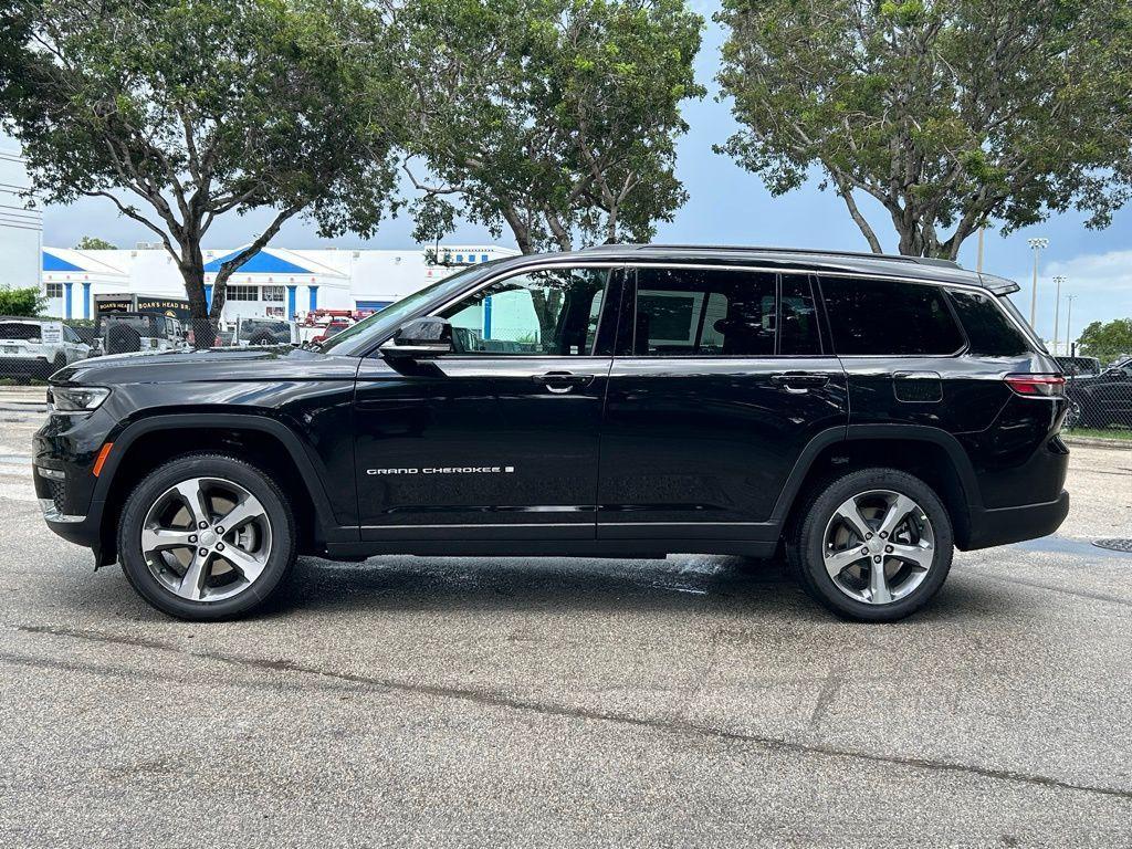 new 2025 Jeep Grand Cherokee L car