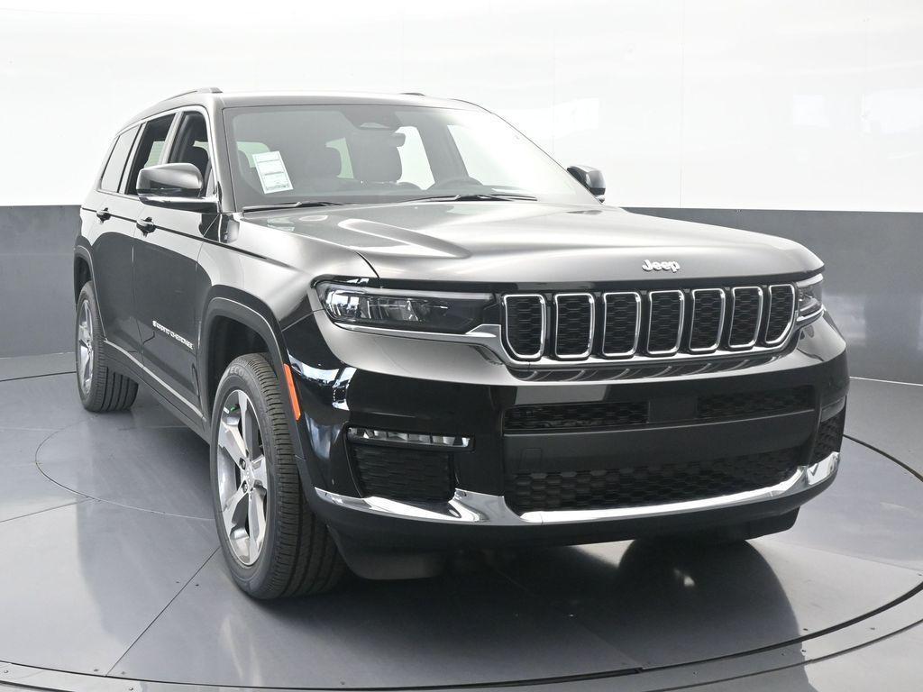 new 2025 Jeep Grand Cherokee L car