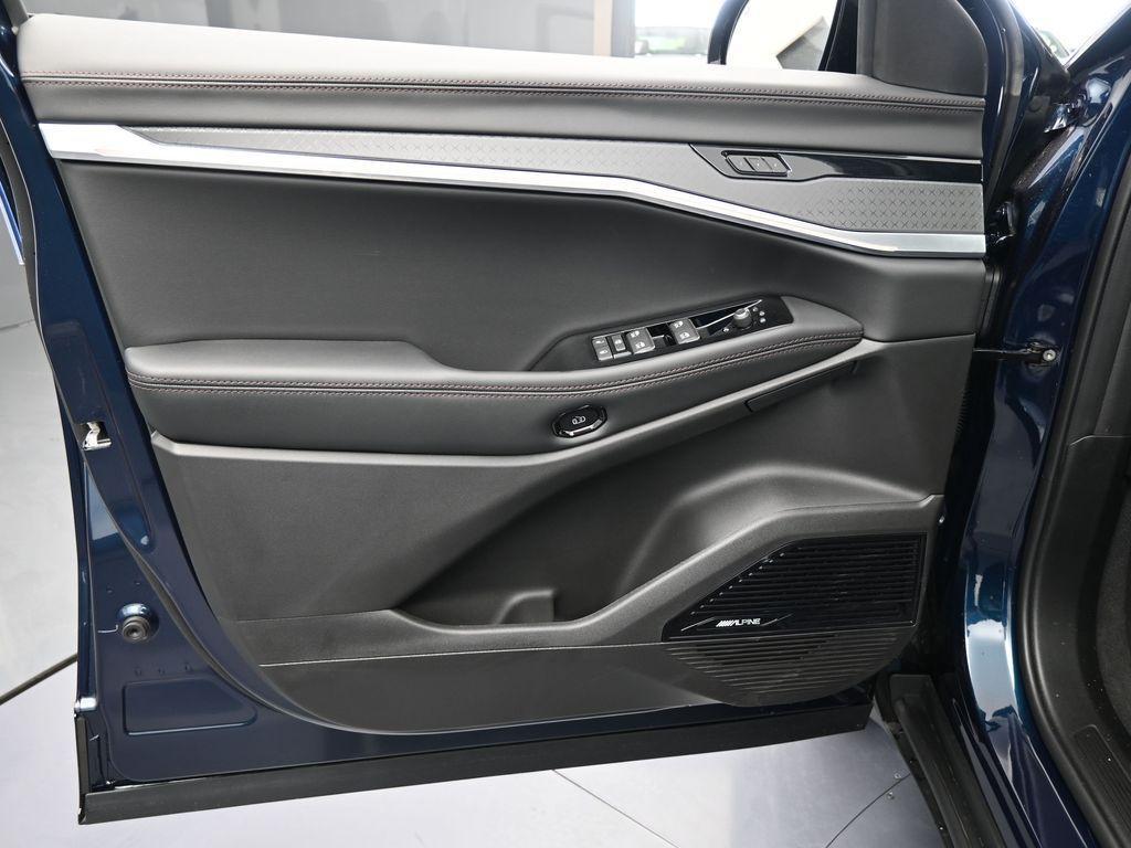 new 2025 Jeep Wagoneer S car, priced at $54,310