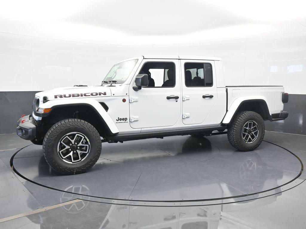 new 2025 Jeep Gladiator car