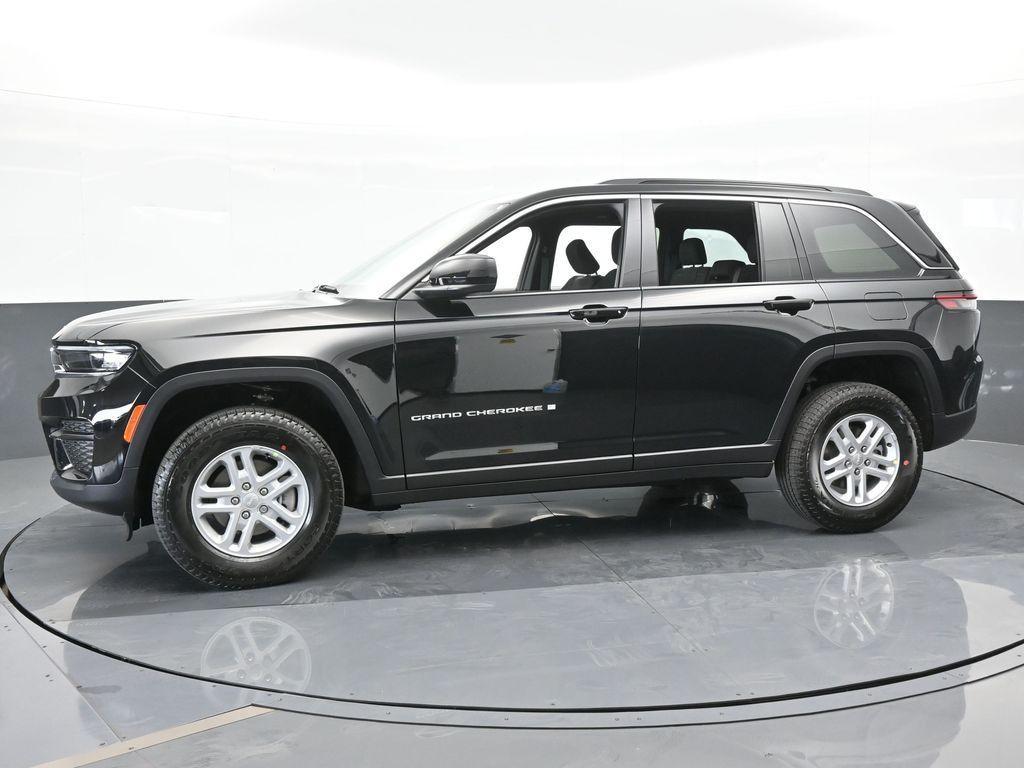 new 2025 Jeep Grand Cherokee car, priced at $37,769