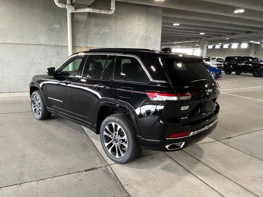 used 2024 Jeep Grand Cherokee car, priced at $52,402