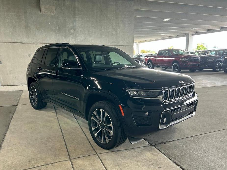 used 2024 Jeep Grand Cherokee car, priced at $52,081