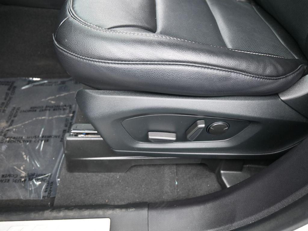 used 2022 Ford Explorer car, priced at $27,658